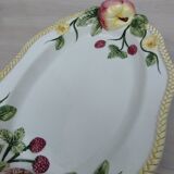 Serving dish in slip