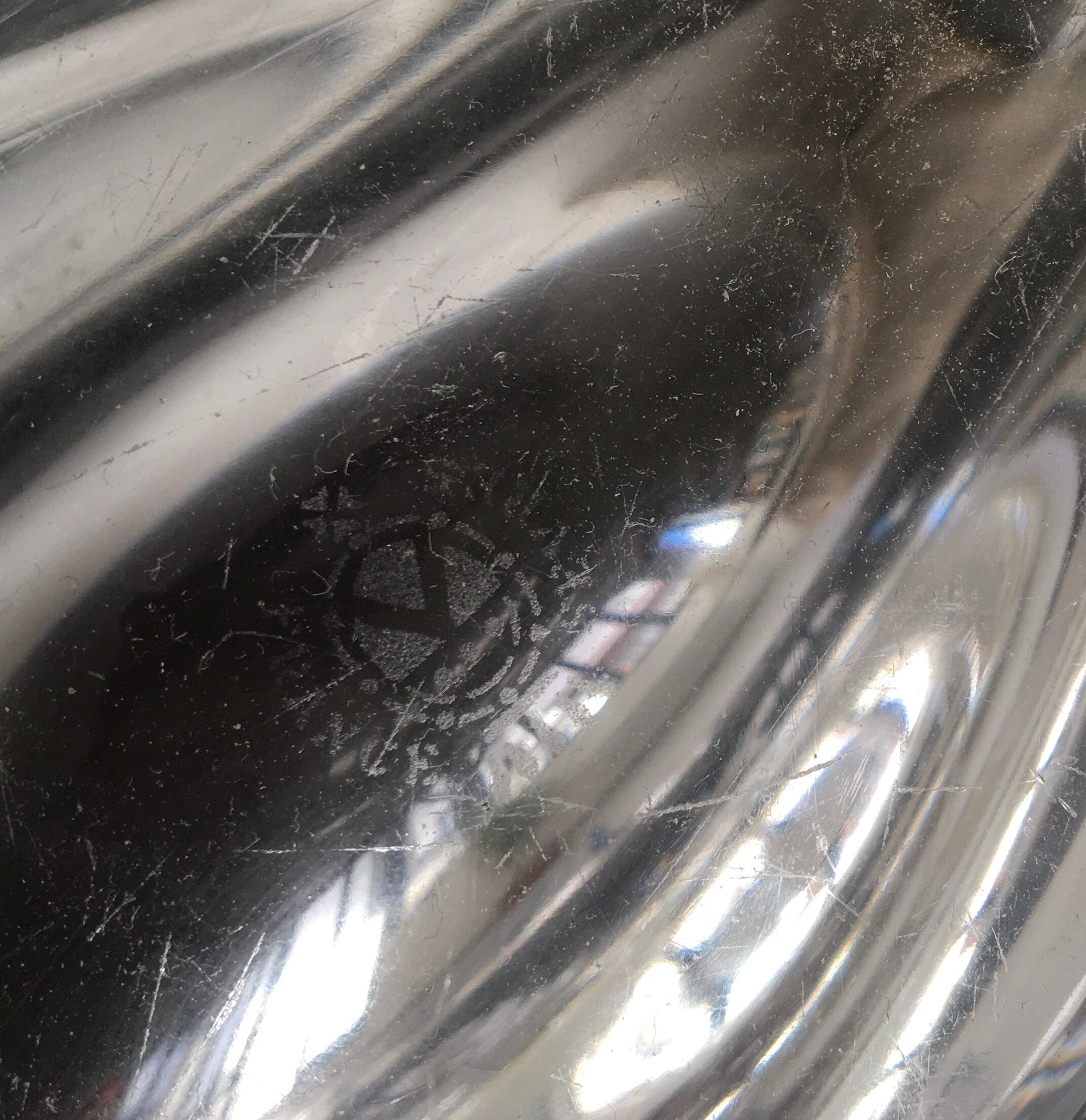 Coupe xl cristal étiré estampillé sèvres