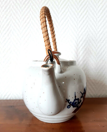 Japanese stoneware tea set