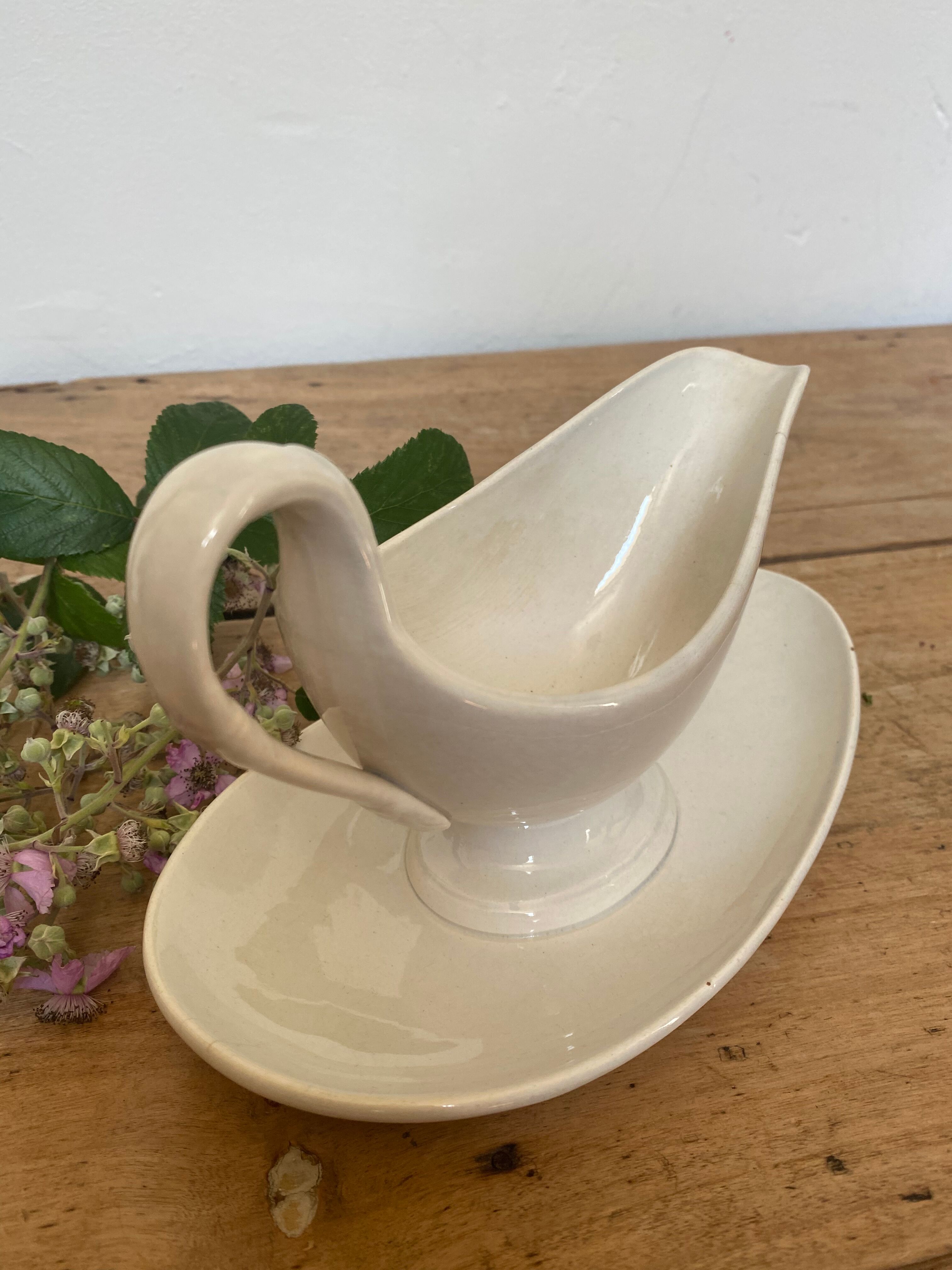 Creil and Montereau porcelain sauce boat