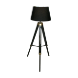 Black and gold tripod lamp