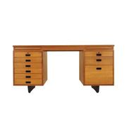 Bureau exécutif avec neuf tiroirs et surface extensible, placage de teck, Nipu, Danemark, années 1970.