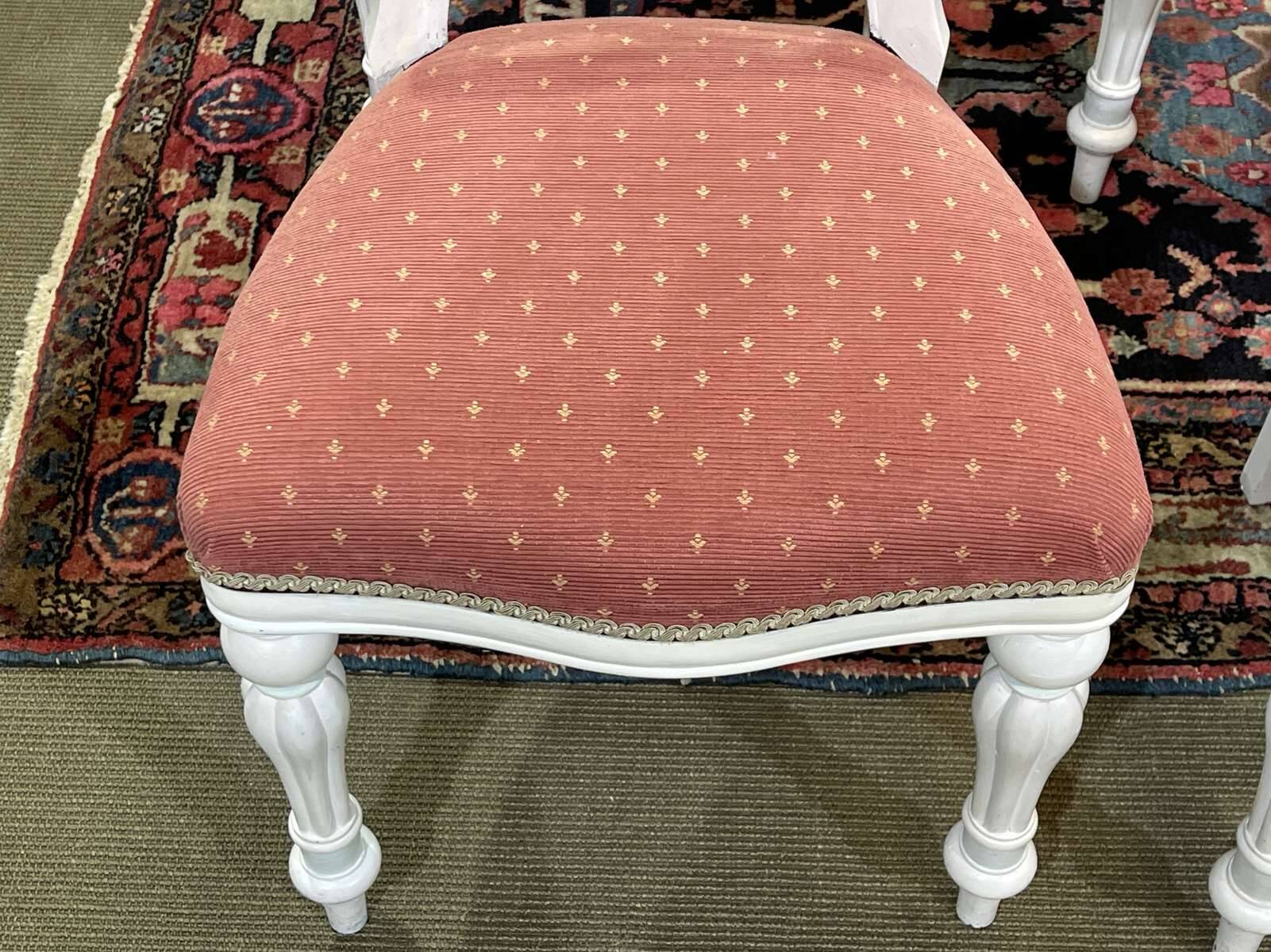 Set of 6 English Victorian style mahogany chairs.