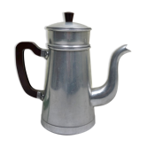 Ancienne cafetière en alu