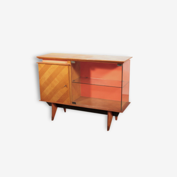 Buffet vaisselier en merisier clair vers 1950