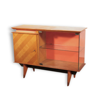 Buffet vaisselier en merisier clair vers 1950