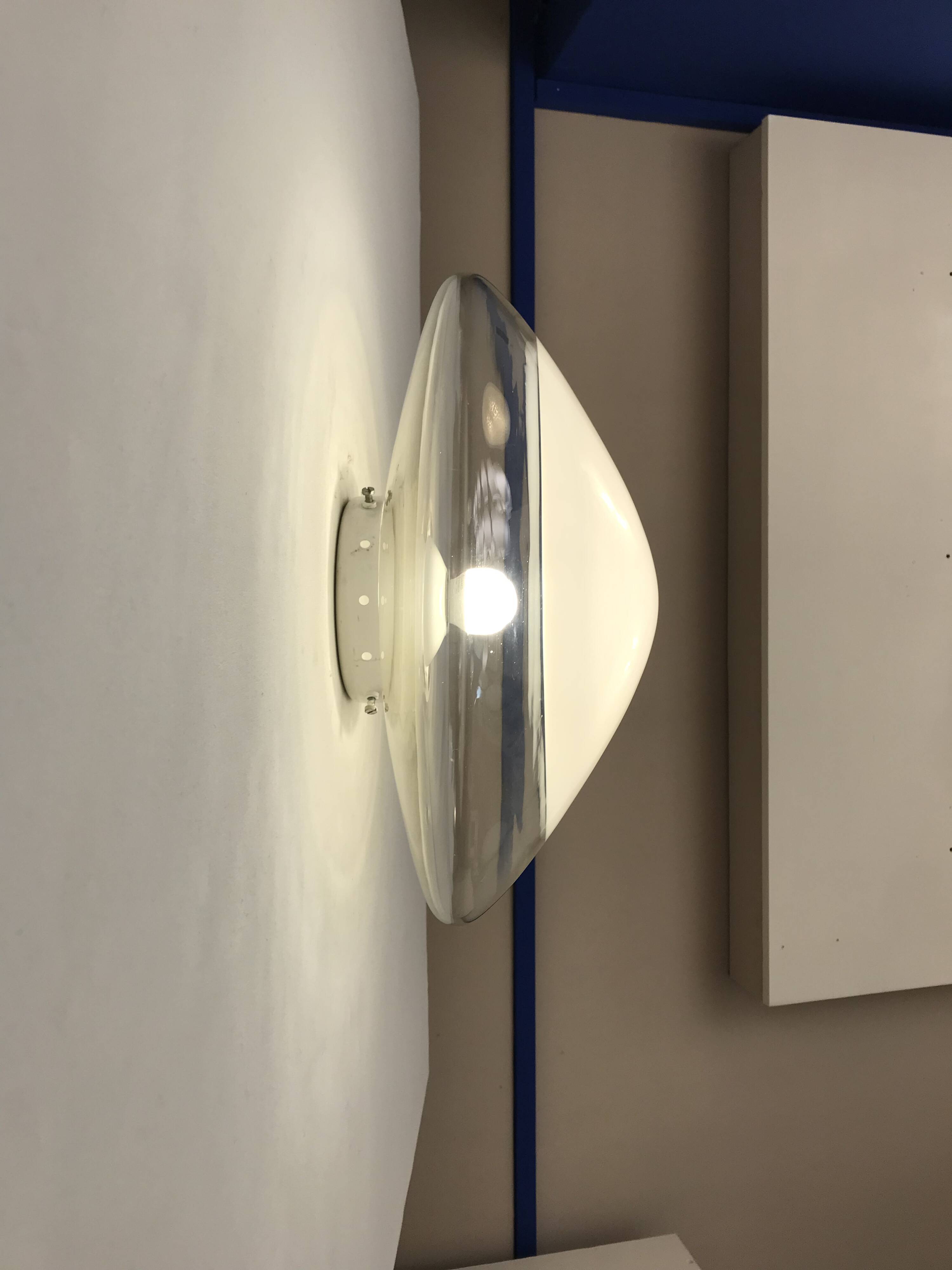 Wall lamp from the Itre brand, Circa 1975