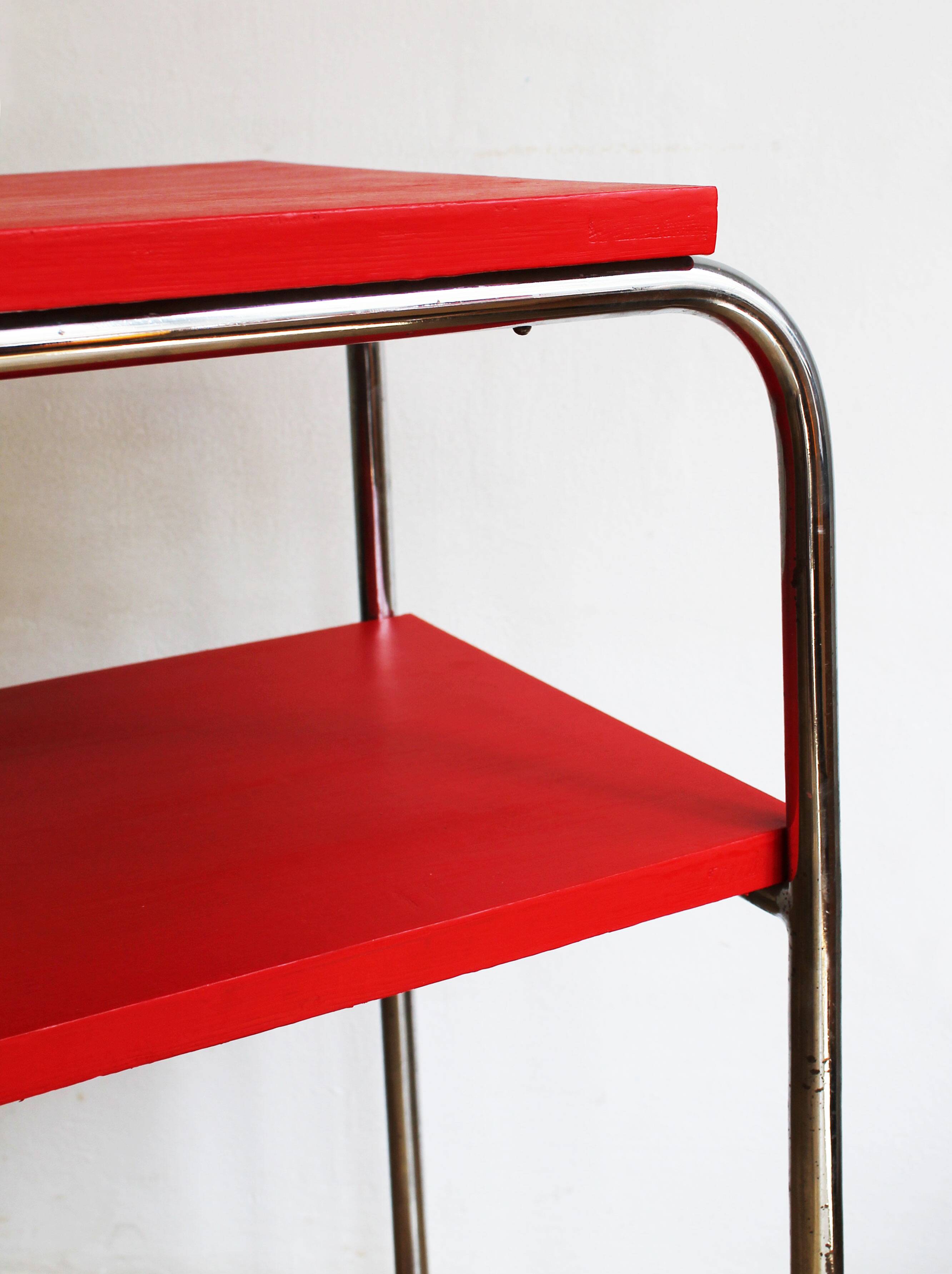 1930's Modernist Tubular Side Table model R 7 by Slezak