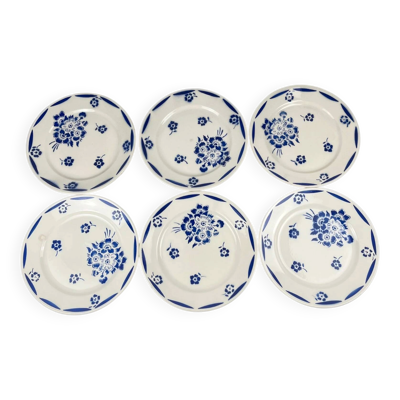 Set de 6 assiettes à dessert demi-porcelaine Badonviller, motif fleurs bleu, début XXe