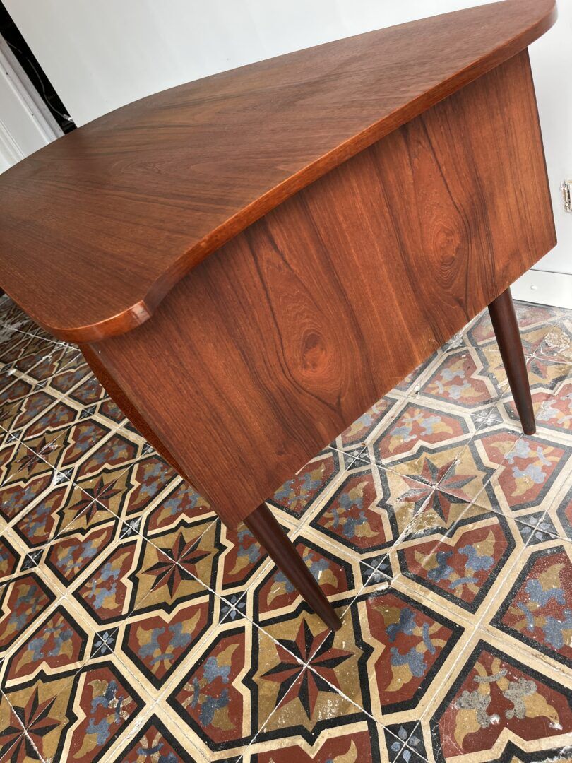 Danish kidney shaped desk