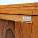 Enfilade en palissandre, Eeka
