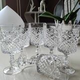 Lot 6 vintage glasses with rectangular crystal stems