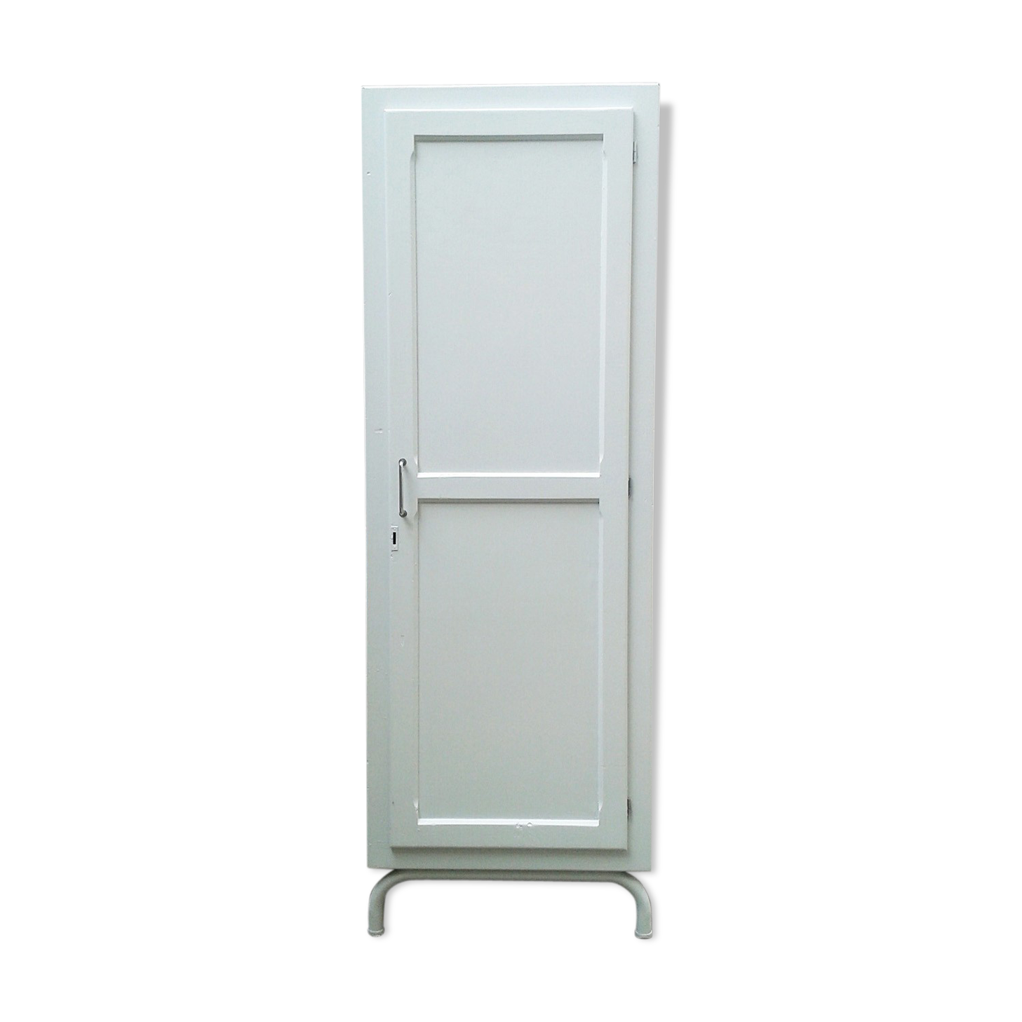 Armoire penderie internat vintage restaurée