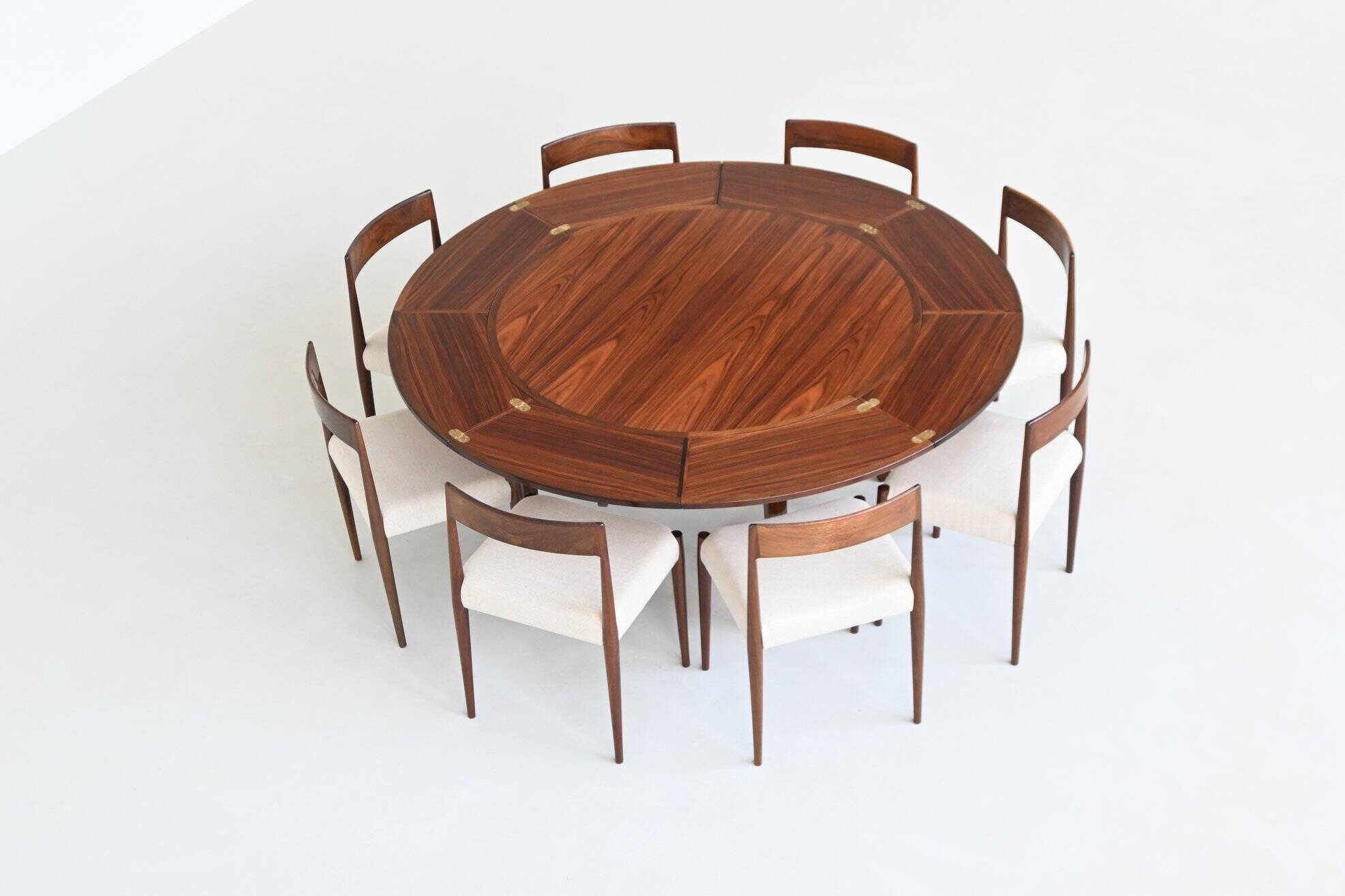 Dyrlund Lotus Flip Flap dining table in rosewood Denmark 1960