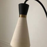 Tablet floor lamp and magazine holder with diabolo