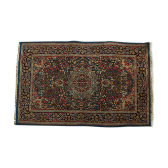 Kirman carpet