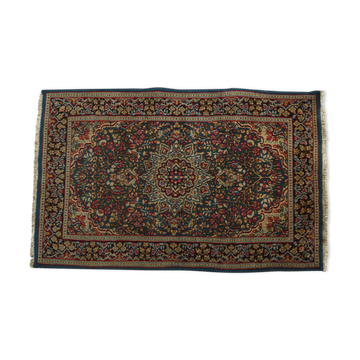 Kirman carpet