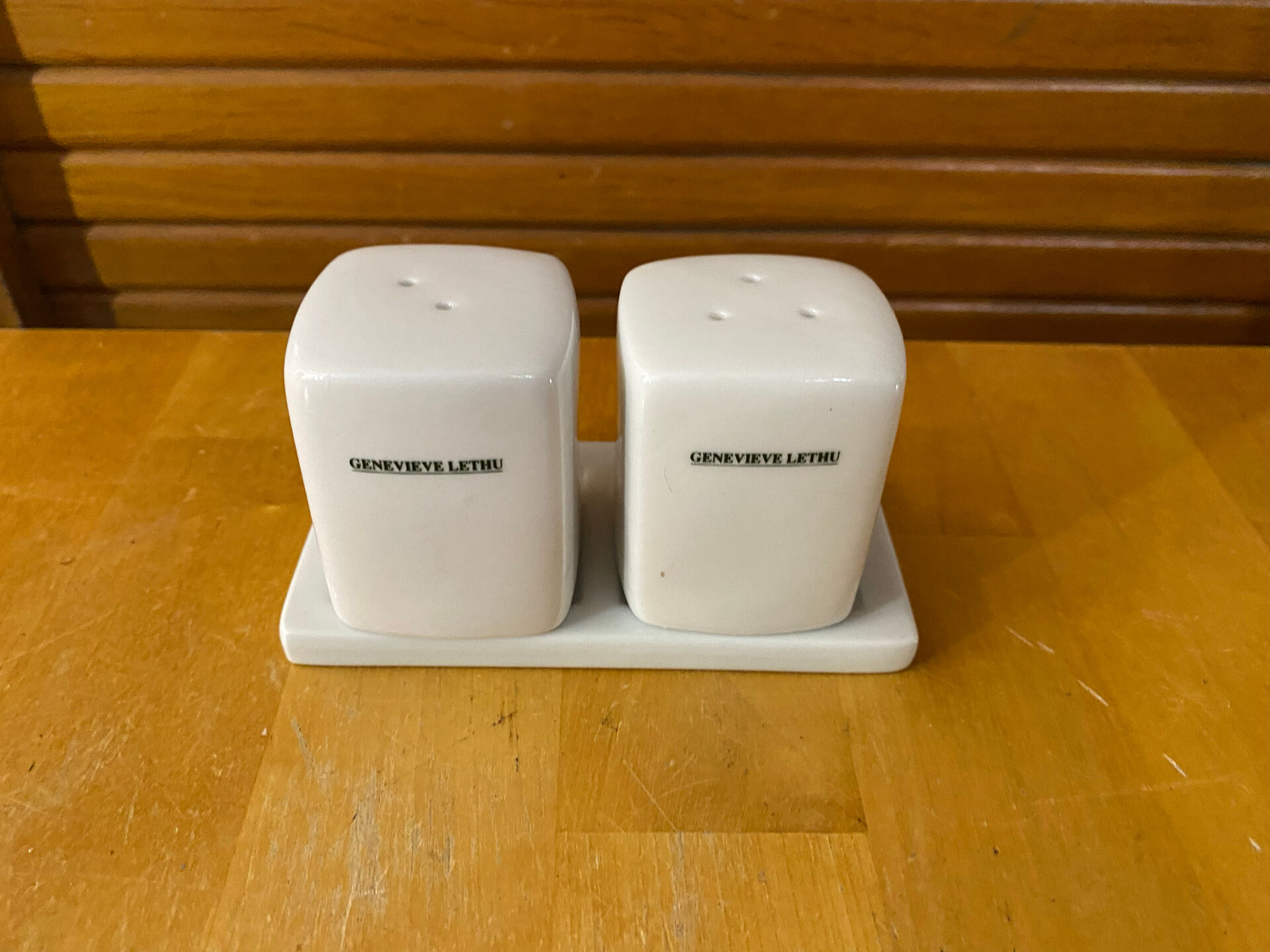 Salt & pepper shaker + genevieve lethu plate porcelain france vintage