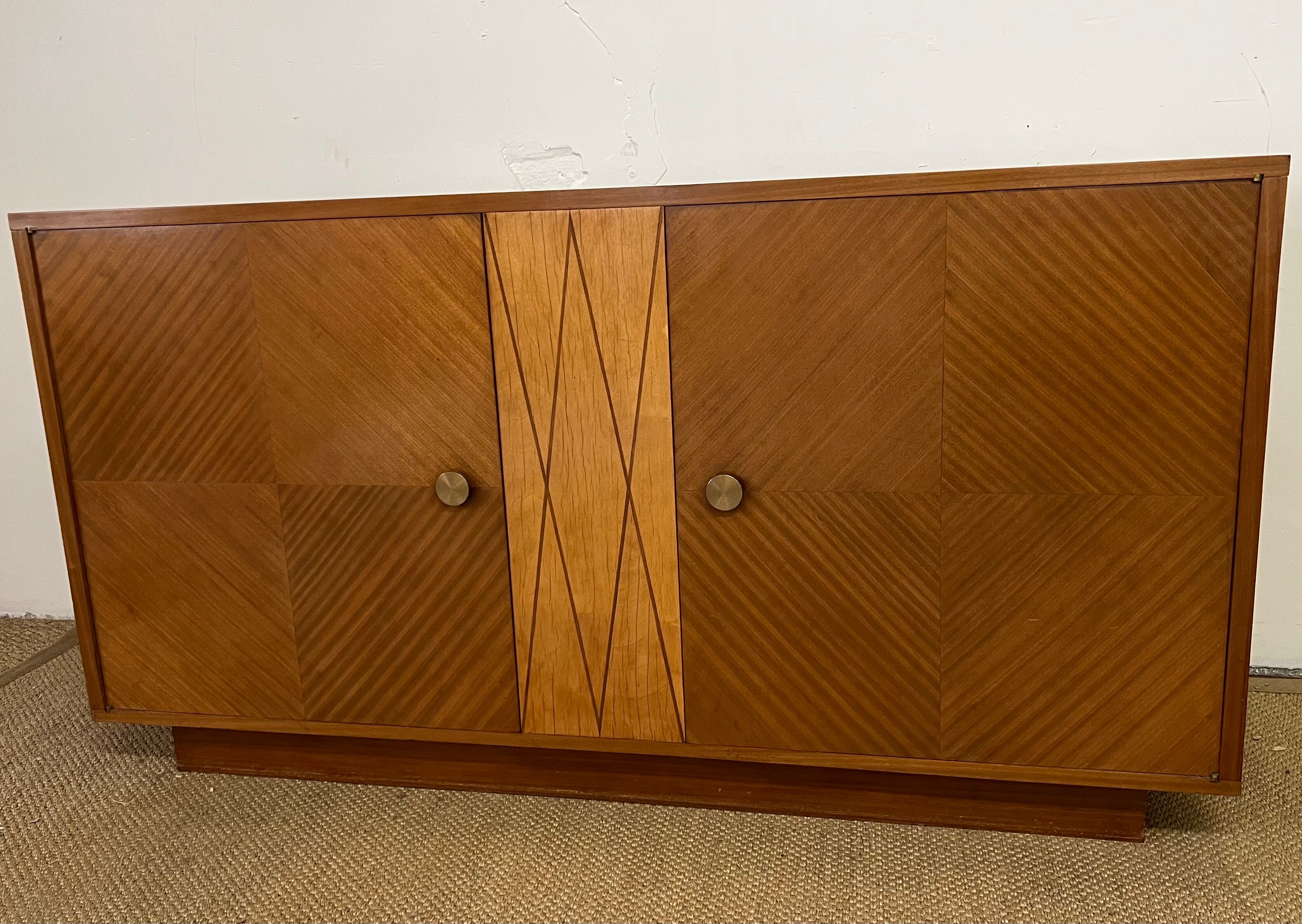 Art Deco style row
