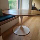 Table ronde tulipe 6/8 personnes