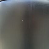 Swivel bar stool