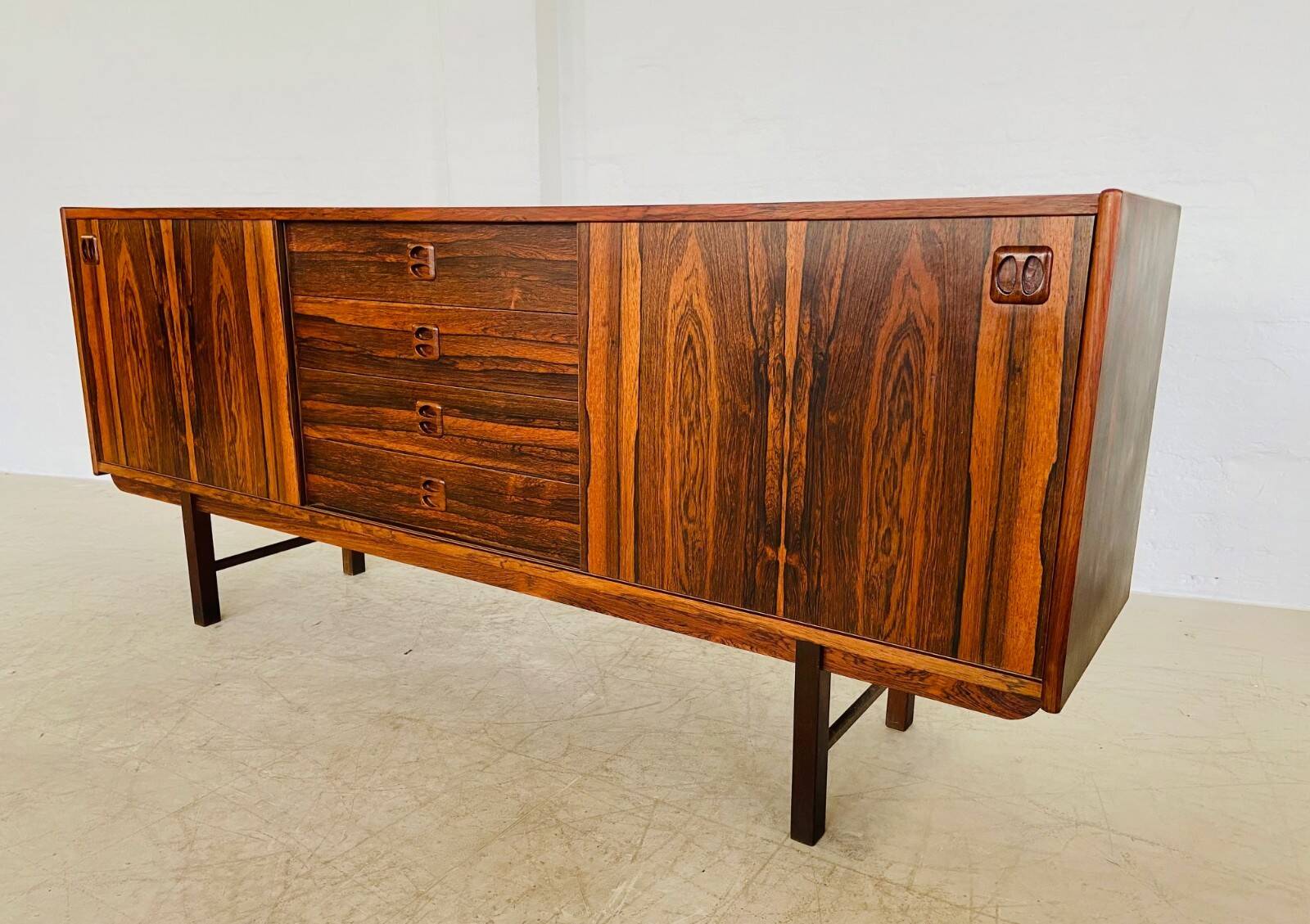 Vintage retro Danish mid-century rosewood sideboard by Kai Winding 1960s