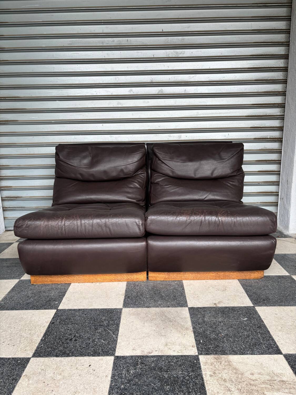 Chauffeuse cuir Roche Bobois
