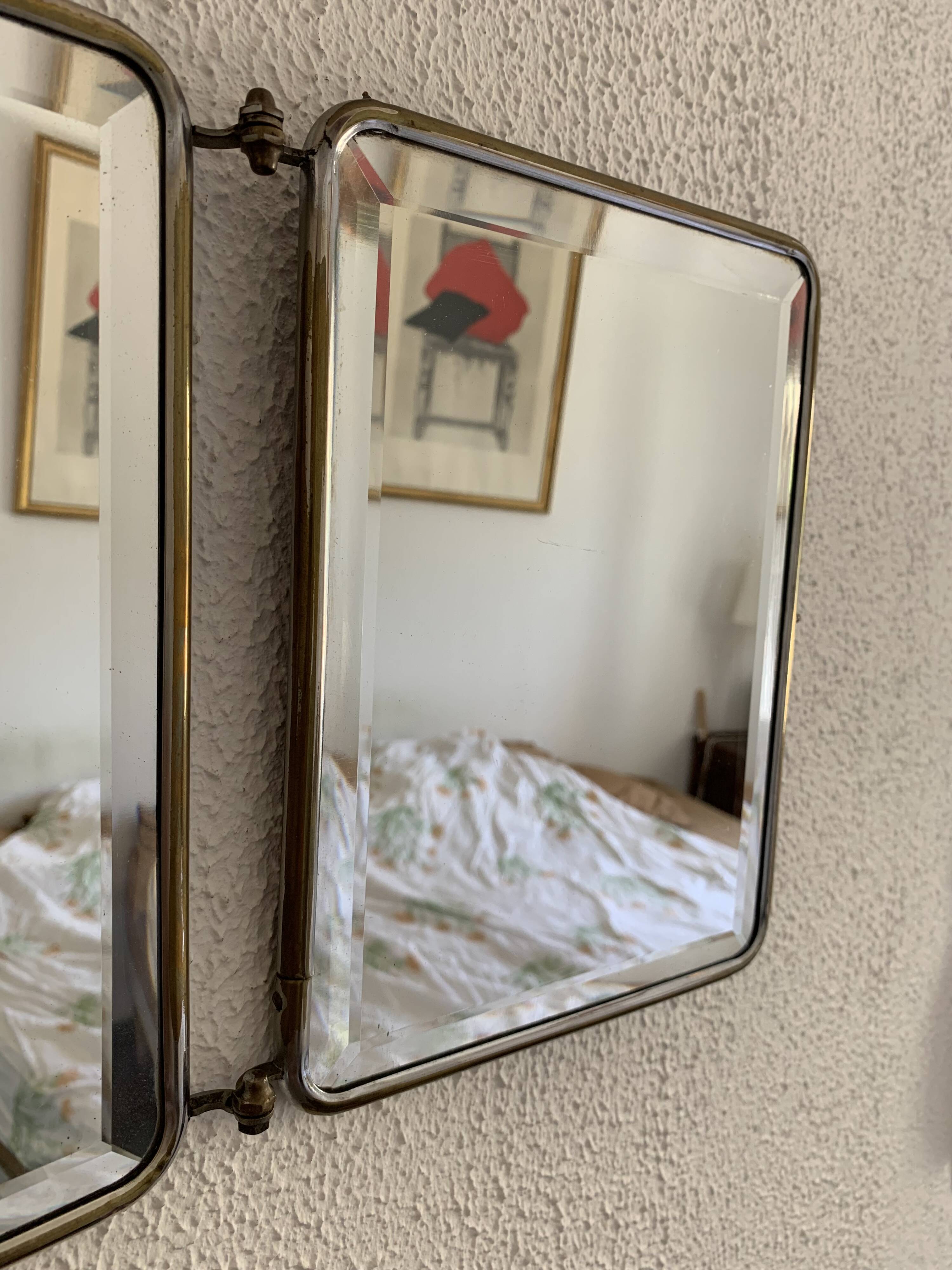 Vintage 1930s Art Deco triptych barber's mirror with brown lizard design - 26 x 61 cm