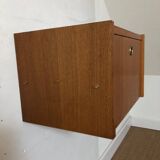 Wall console