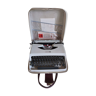 Underwood Portable Machine 18