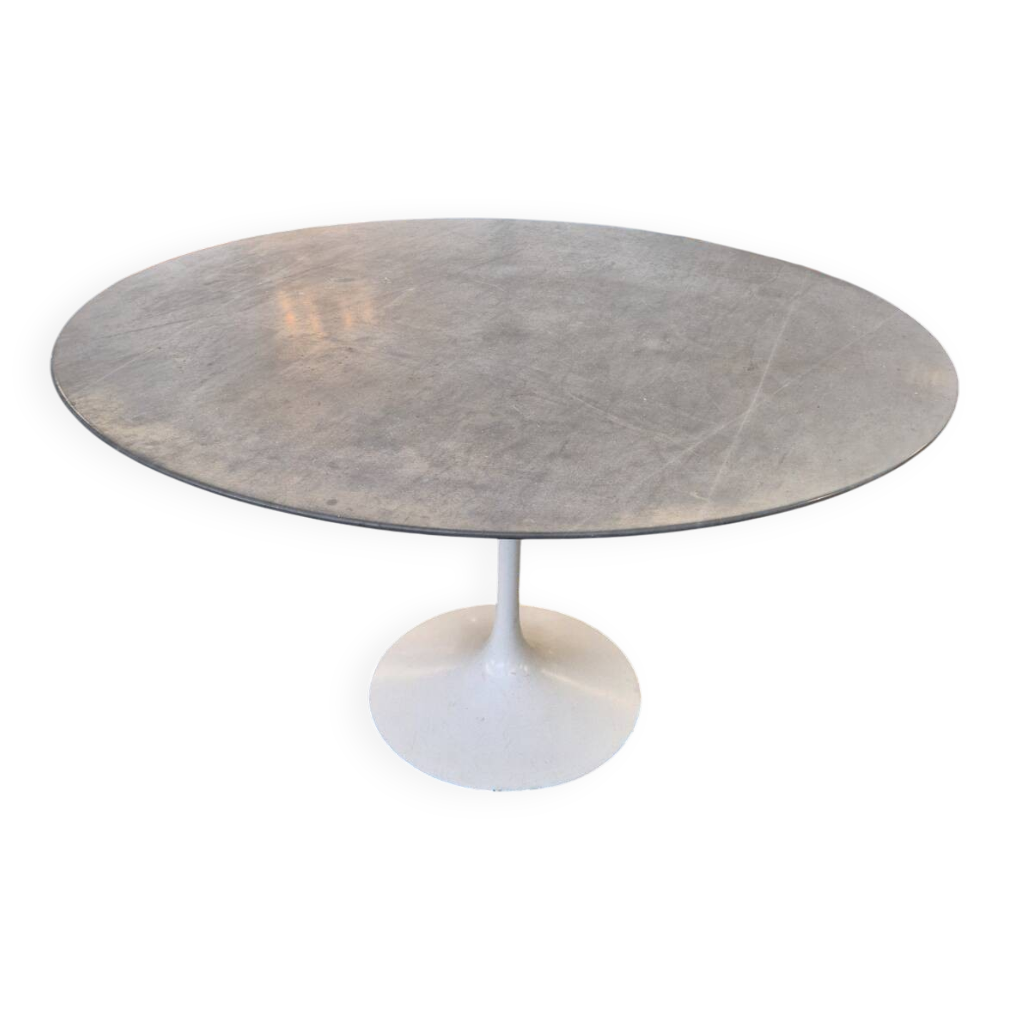 Table saarinen pour knoll modèle