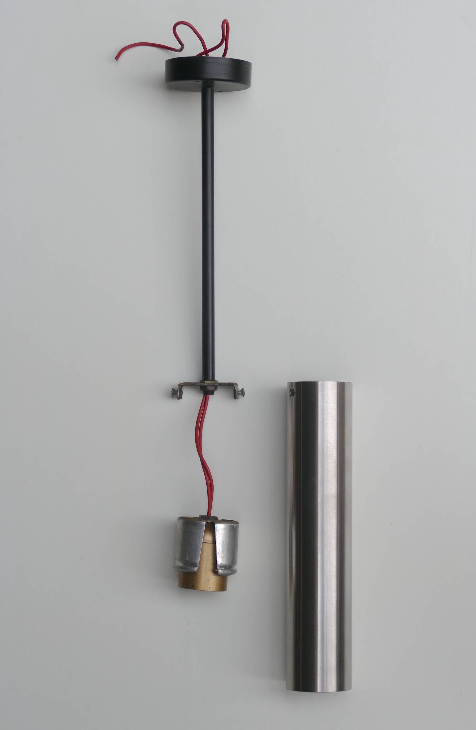 Vintage 1960 pipe suspension. Set of 3.