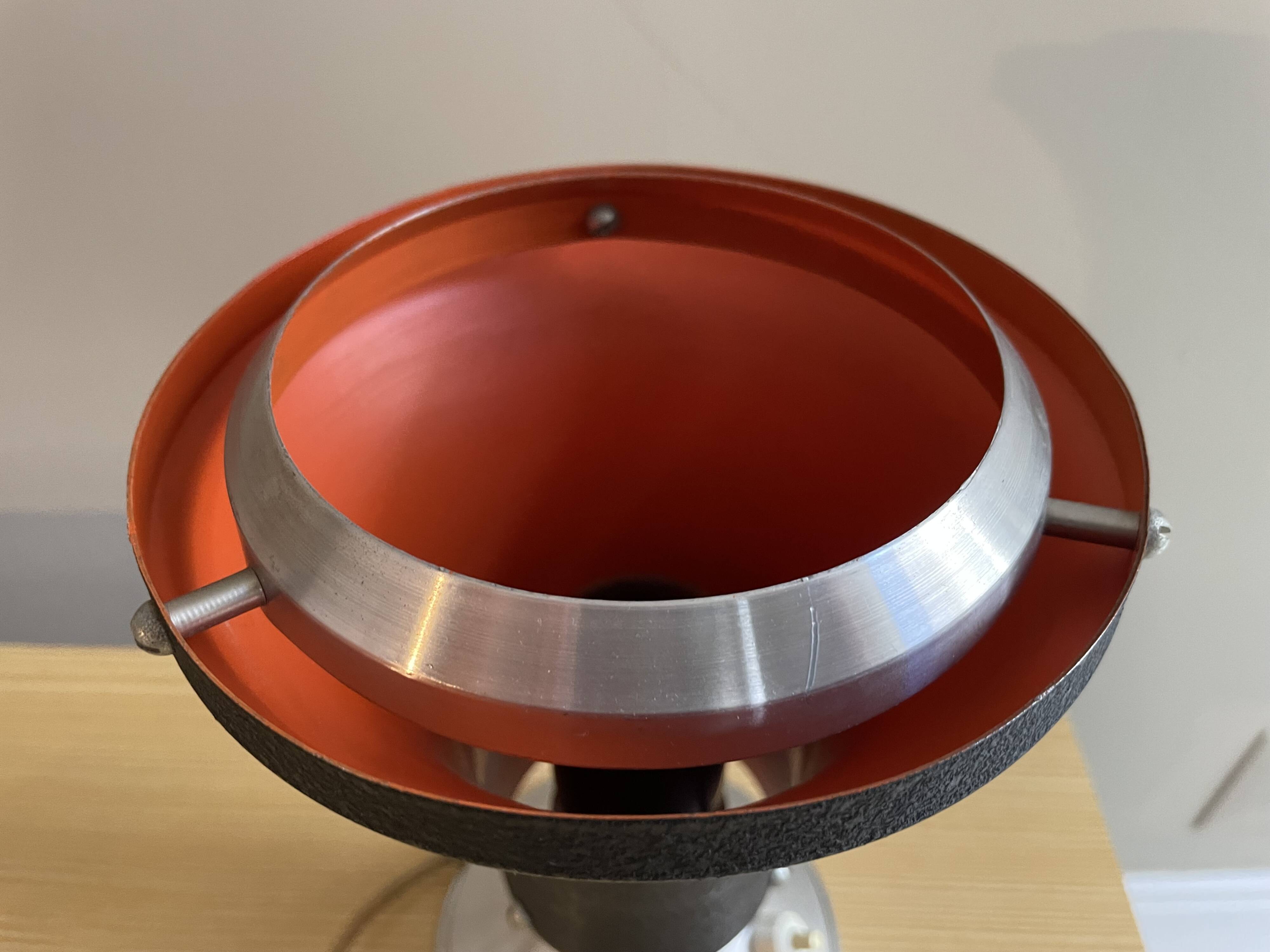 Lampe de table Space Age noire et orange