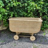 Rattan basket cradle