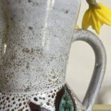 Pichet fleuri en céramique emaillée vallauris décor main