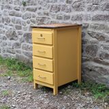 Vintage chiffonier