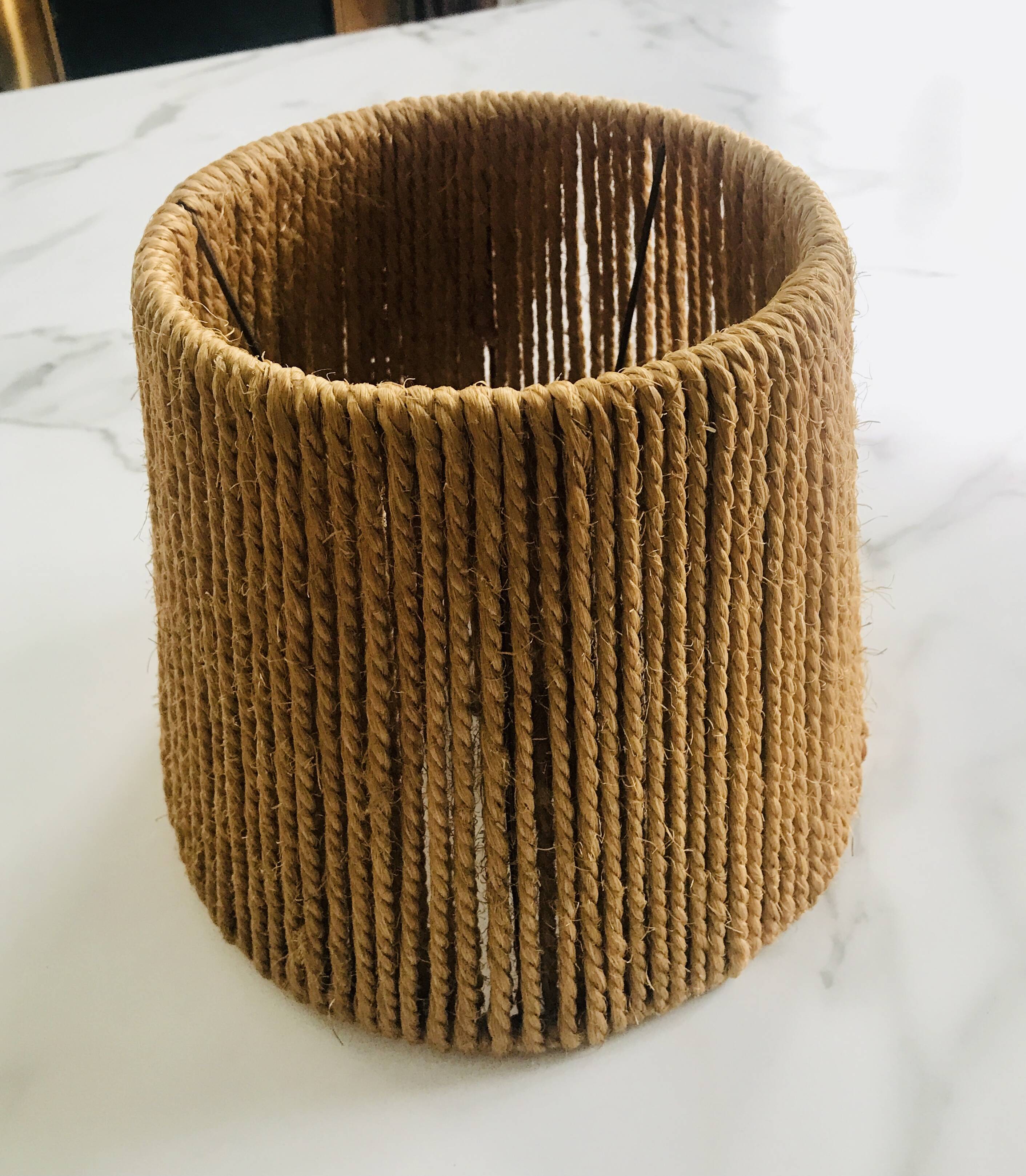 Rope lampshade