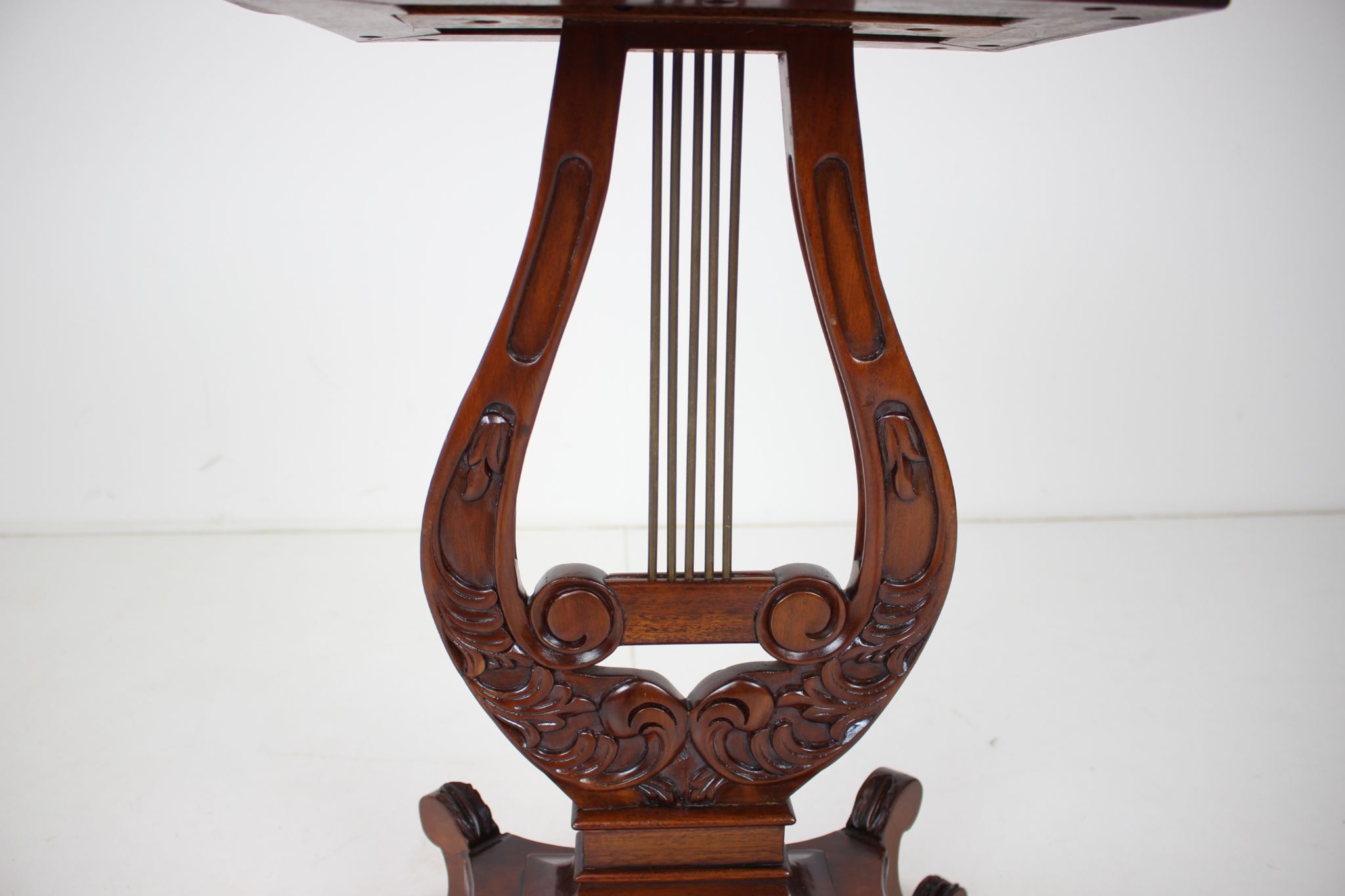 Art nouveau wooden table/ lira, 1910's.