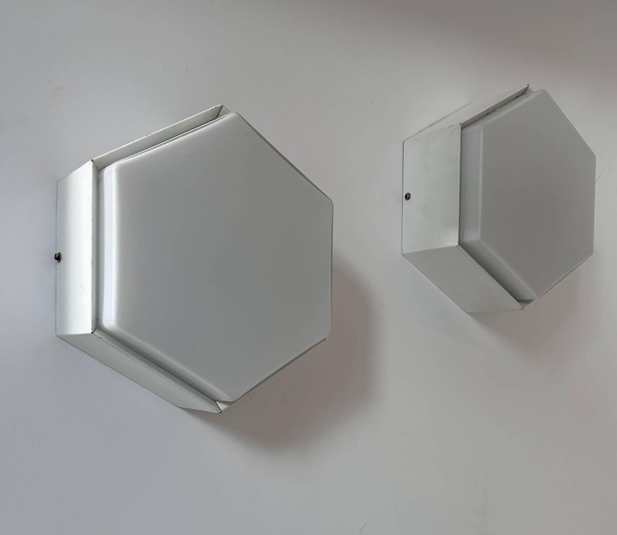 Pair of vintage Raak wall lights, opaline and white lacquered metal, Netherlands 1968