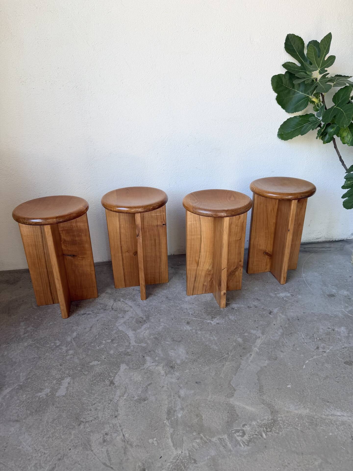 Set of 4 oak stools from the 1950s, constructivist style.