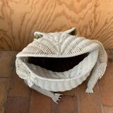 Wicker frog