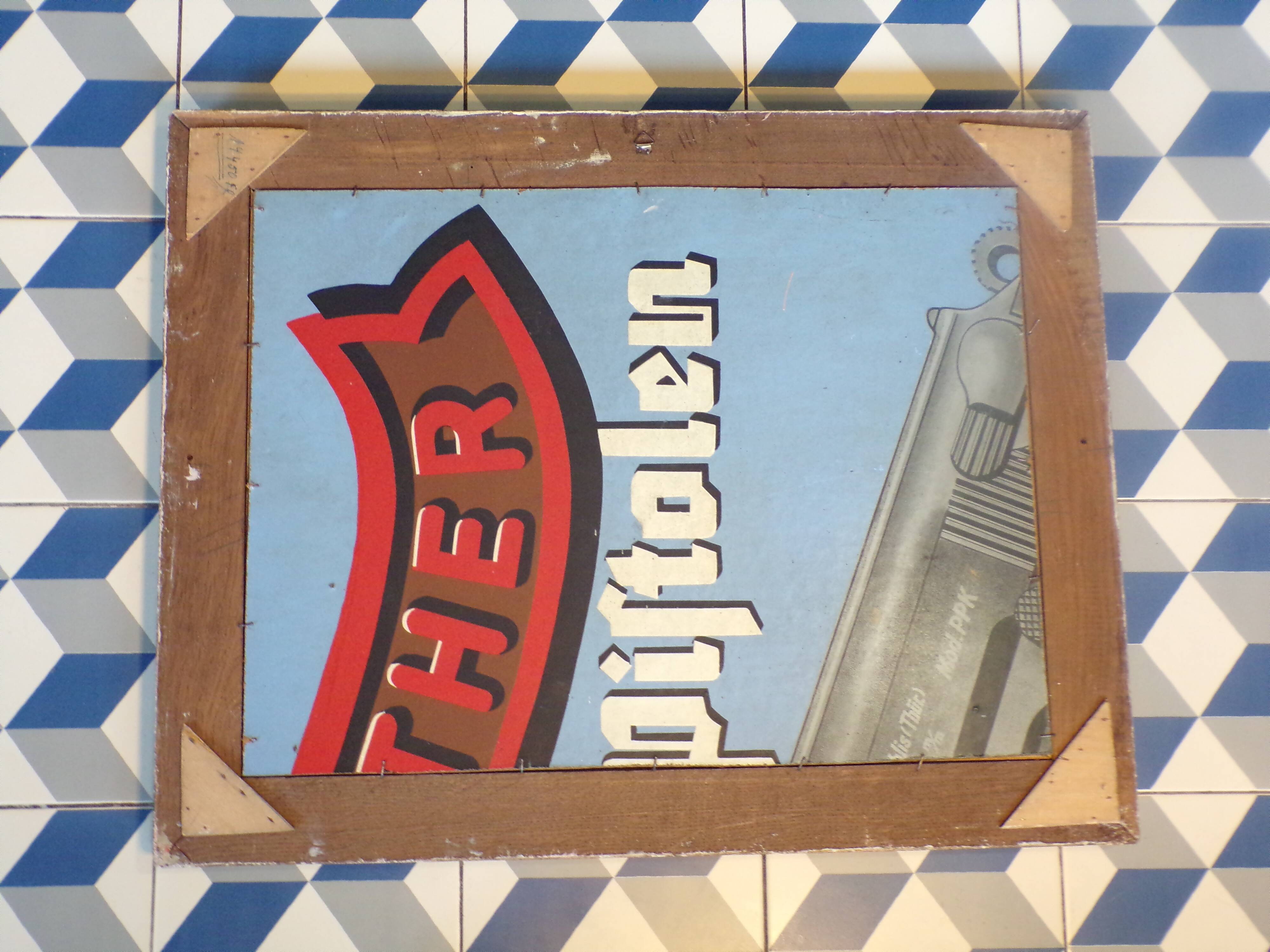 Old painting representing a bouquet of flowers