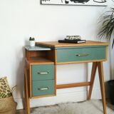 Vintage 50s office, compass feet
