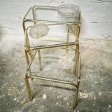 Nesting table