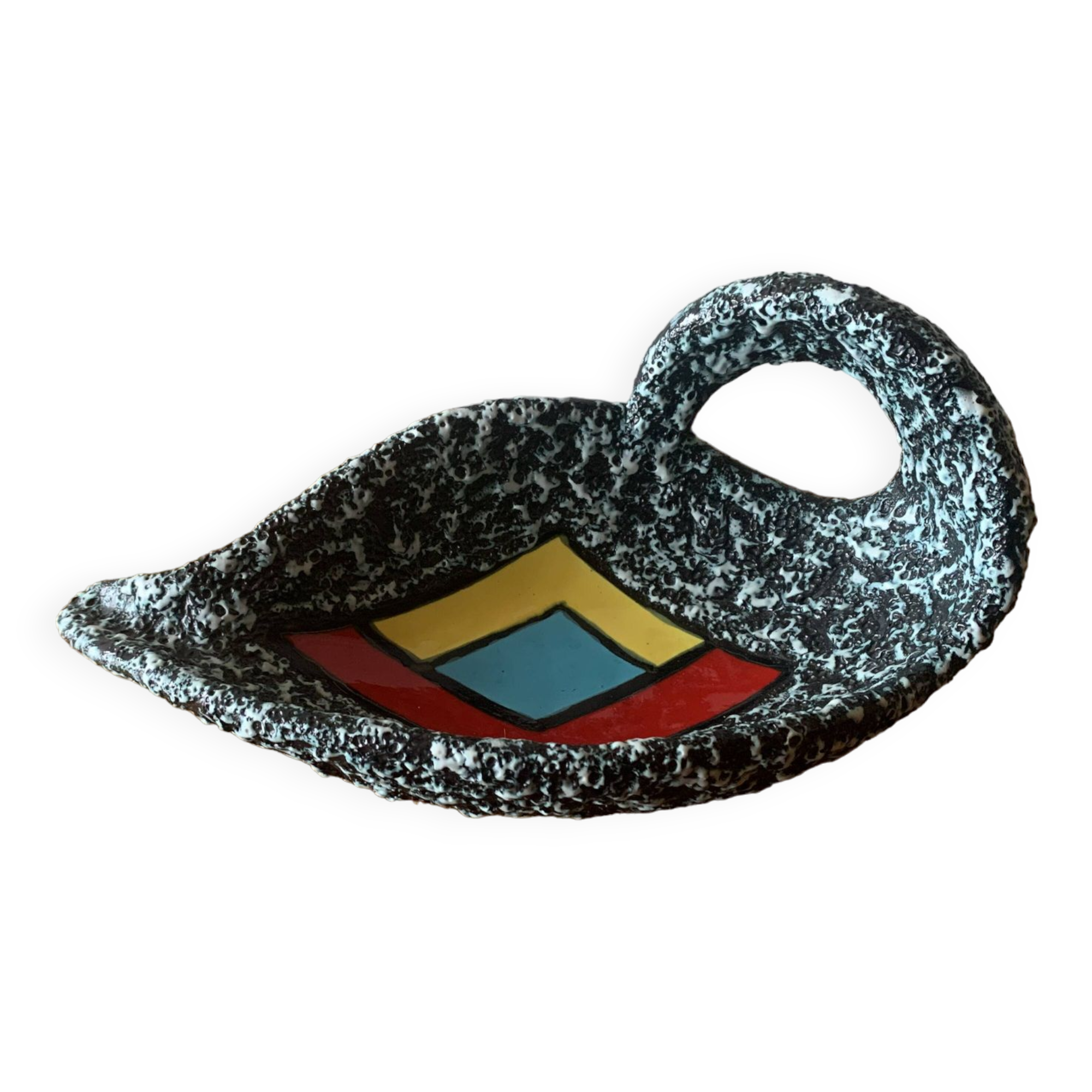 Large vintage Vallauris pocket bowl - Ecume de Mer - free form