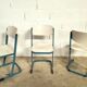 20 Chaises d'école bleues du designer Karl Northheler