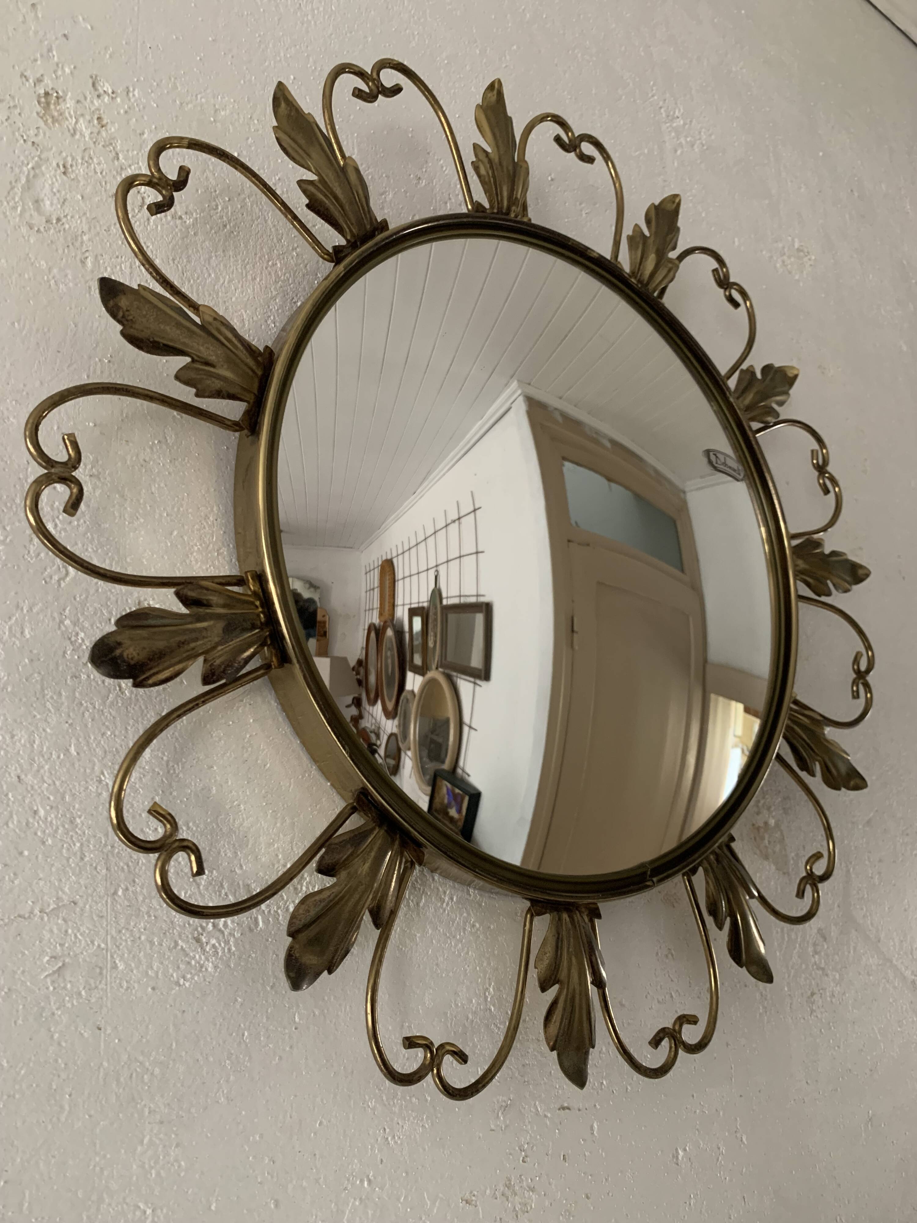 Round vintage witch mirror