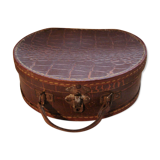 Round suitcase handle leather