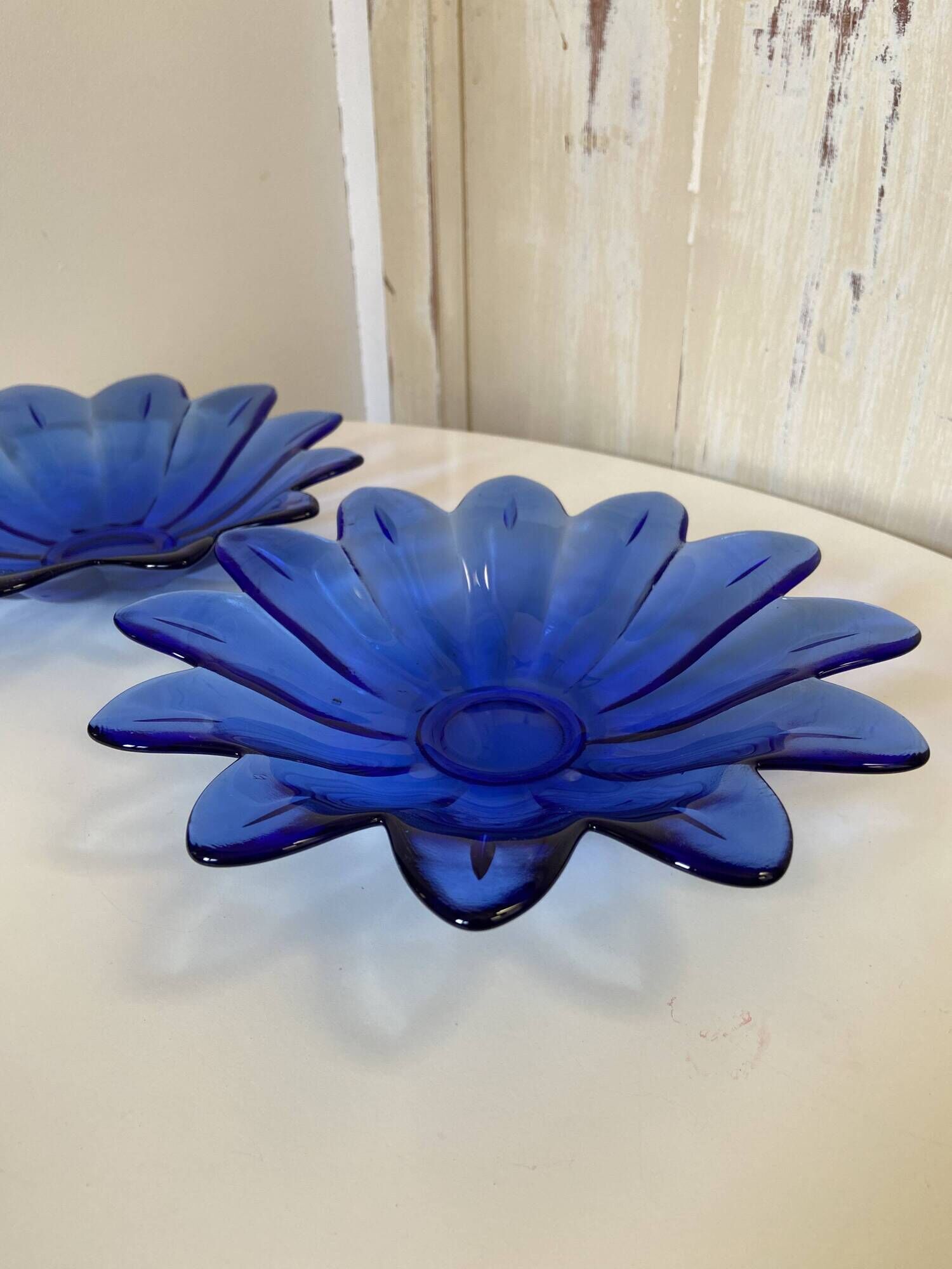 Set of 2 small plates fruit cup in the shape of a daisy/blue flower - pocket tray / ashtray