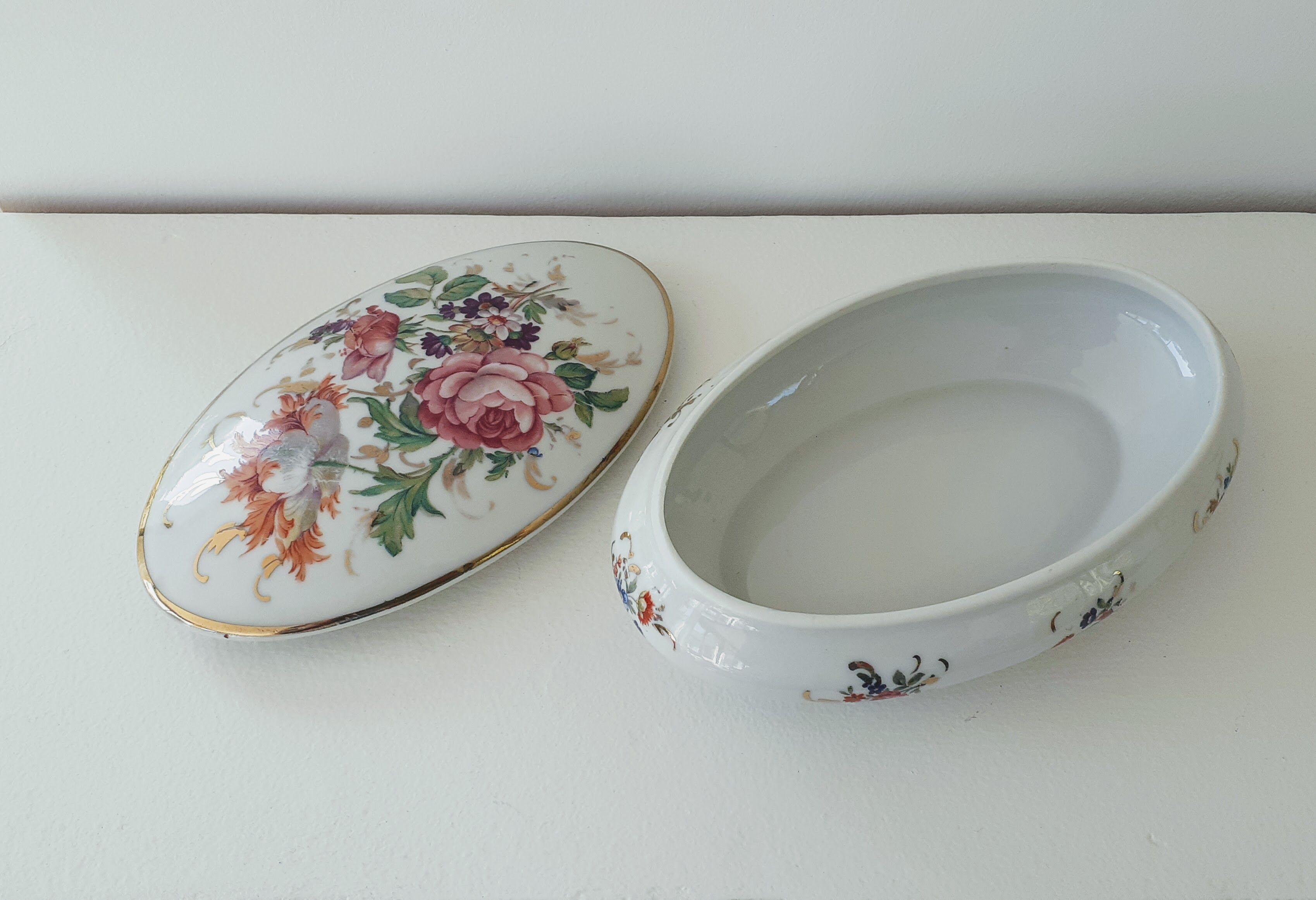 Limoges porcelain candy box decorated with roses